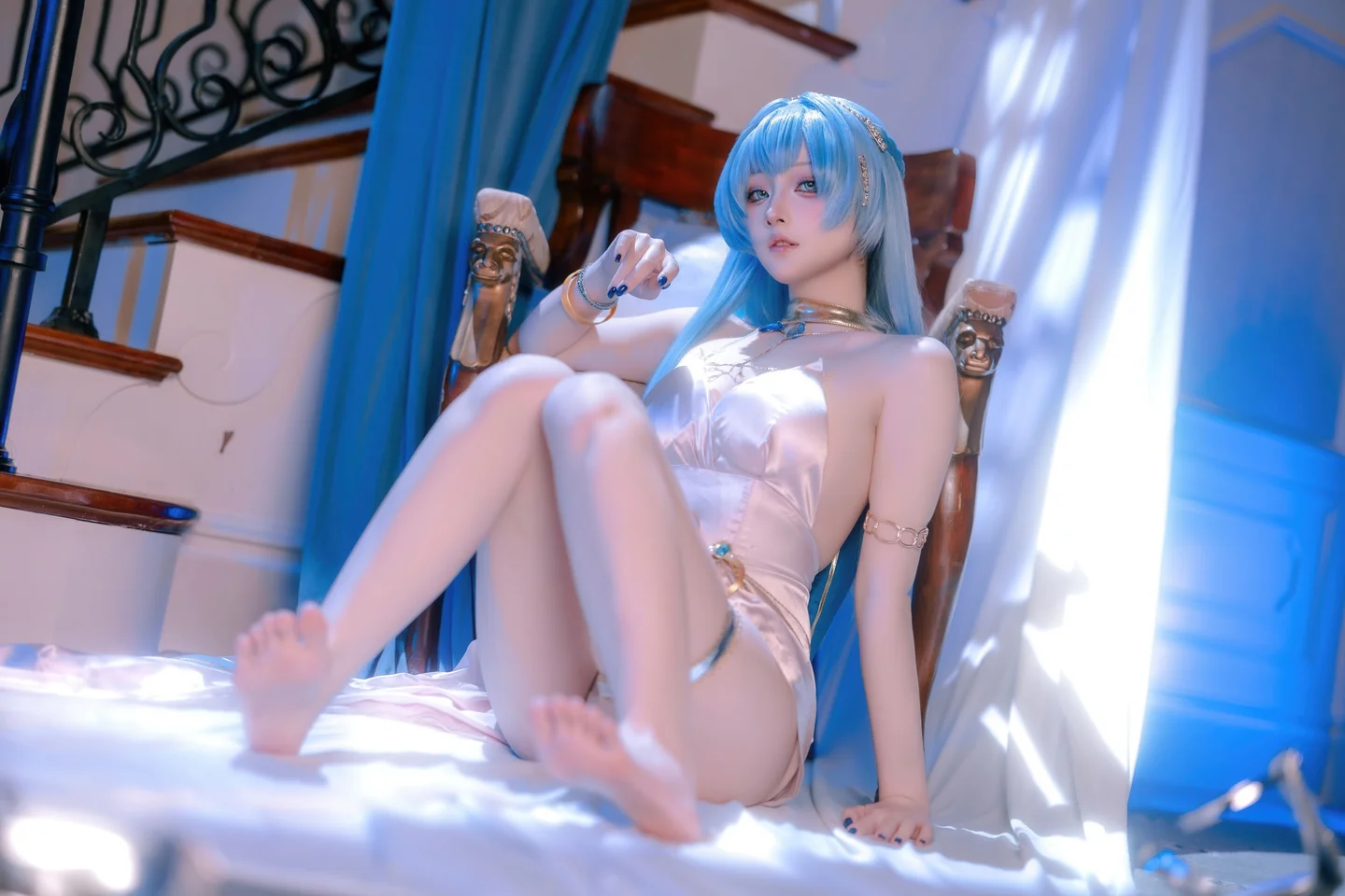 屿鱼_No_074_胜利女神：妮姬_海伦_礼服_60P_535MB tg@simisebaisi 【丝足阁】022.webp